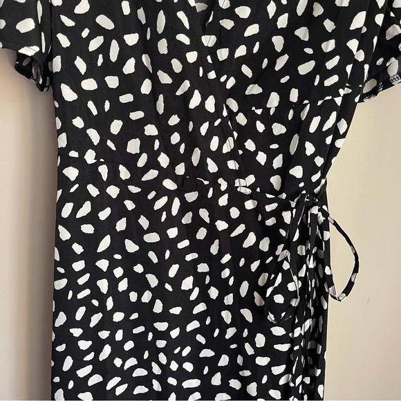 NWT Missguided Plus Spotted Black &‎ White Midi Dress With High Low Hem Size 16 - Picture 6 of 13